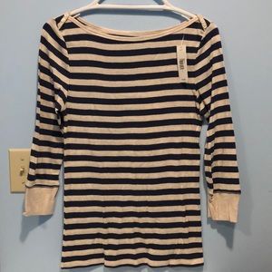 Old Navy top